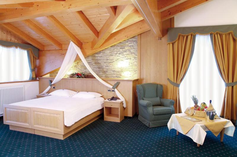 Hotel Gran Vacanze Rooms & Apartments ดิมาโร ห้อง รูปภาพ